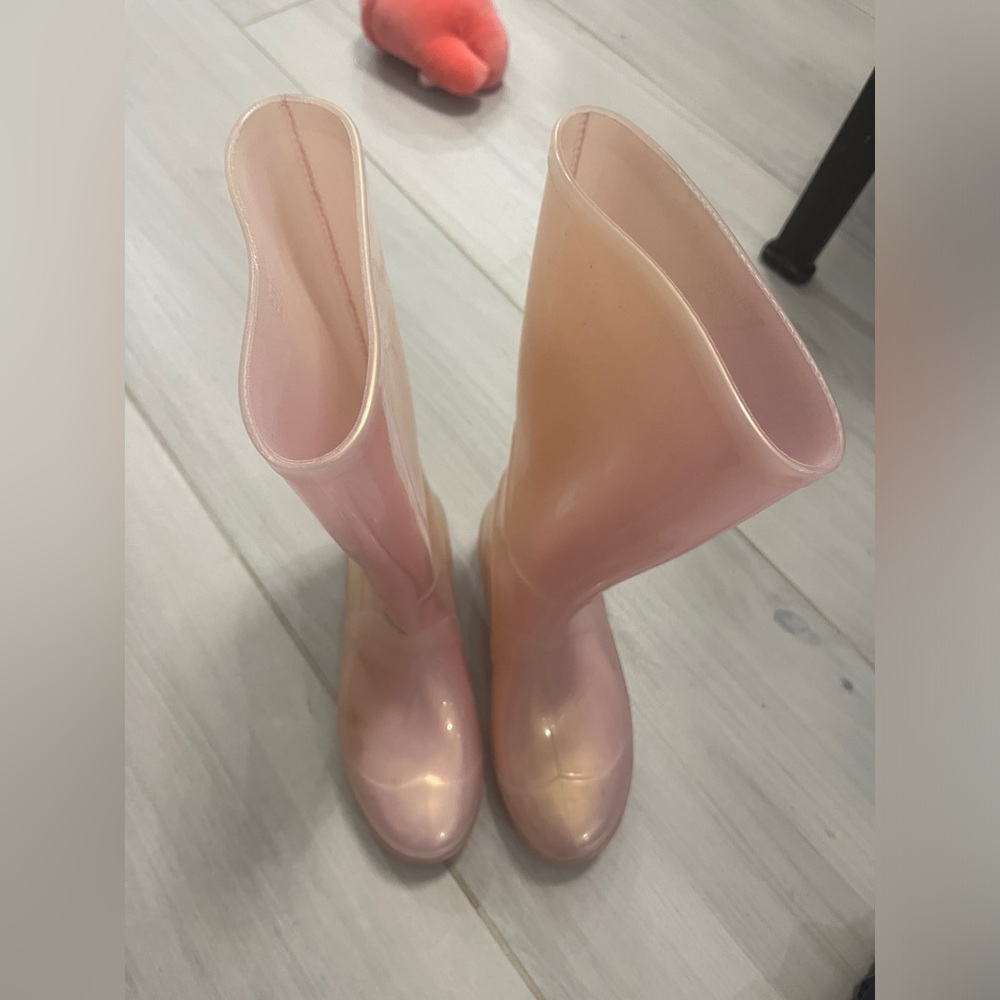 Pink Pearlized Rain Boots + Free Carrying/Storage Bag | Sz: 4y